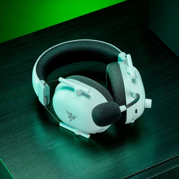 Razer BlackShark V2 PRO for Xbox White  